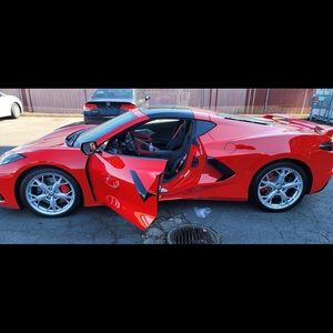 Meet your Posher, Eric